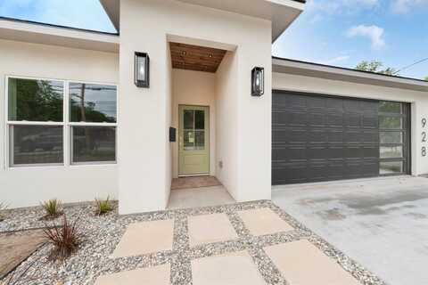928 College St, Sulphur Springs, TX 75482