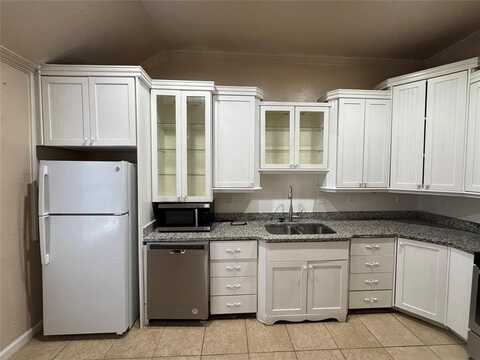 5400 Village Green Drive, Mesquite, TX 75150