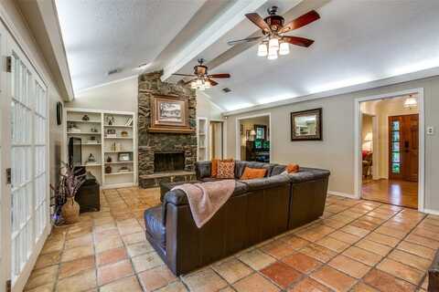 7215 Hillwood Lane, Dallas, TX 75248