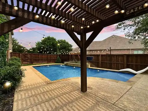7304 Chittamwood Court, Denton, TX 76208