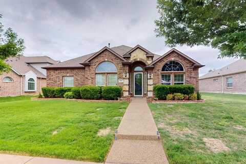 821 Danbury Drive, DeSoto, TX 75115