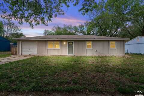 1612 Kenwood Drive, Lawrence, KS 66044
