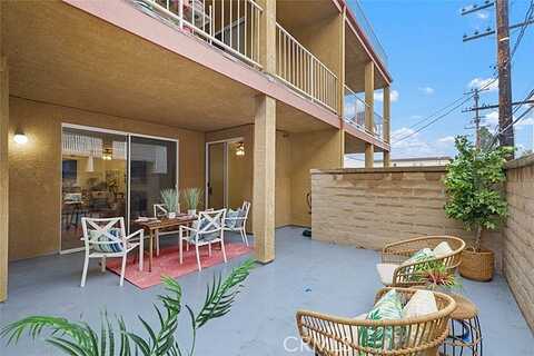 Redondo Ave Unit 204, Long Beach, CA 90814