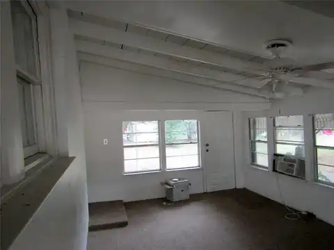 East, GRAHAM, TX 76450