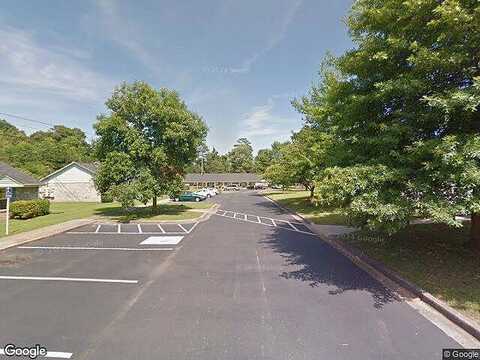Devault St, Morristown, TN 37814