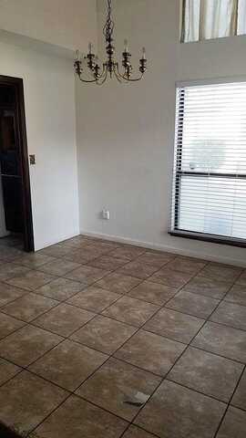 Grand, PORTERVILLE, CA 93257