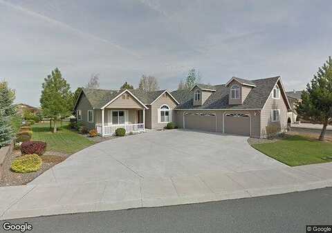 Gene Sarazan, REDMOND, OR 97756