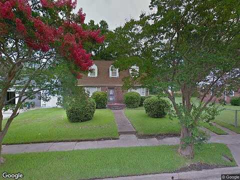 Hollister, NORFOLK, VA 23504