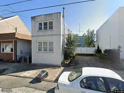 Edgemont, PHILADELPHIA, PA 19137