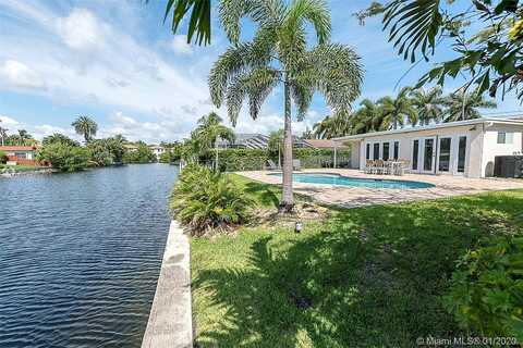 Hayes, HOLLYWOOD, FL 33019