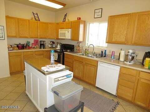 Sylvia, HEREFORD, AZ 85615