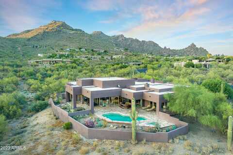 Old Paint, CAREFREE, AZ 85377