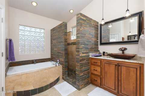64Th, GLENDALE, AZ 85310