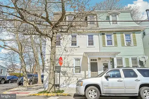 Otter, BRISTOL, PA 19007