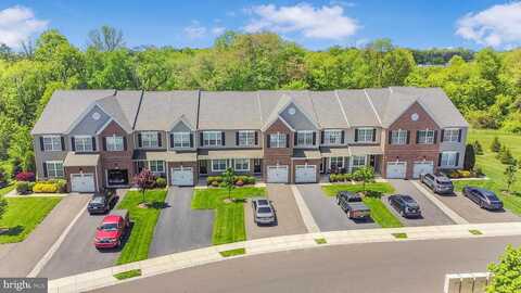 Saddlebrook, BENSALEM, PA 19020