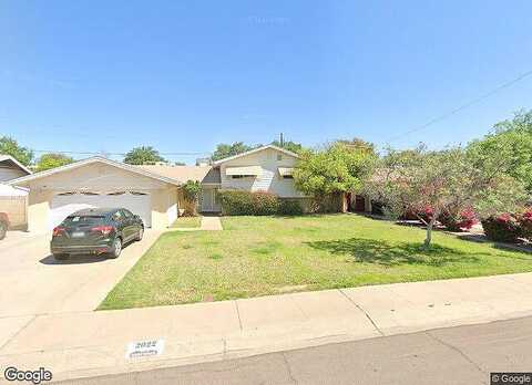 19Th, PHOENIX, AZ 85015
