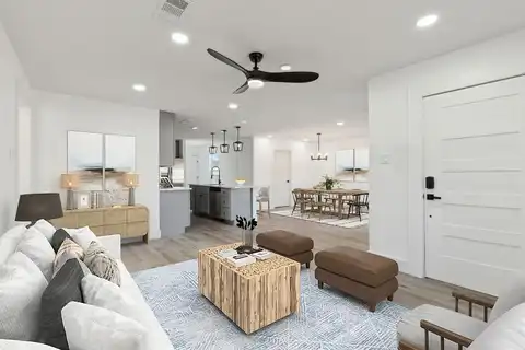 5Th, GRAND PRAIRIE, TX 75051