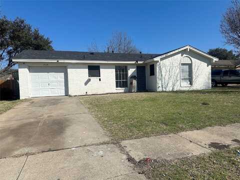 Foxcroft, GARLAND, TX 75044