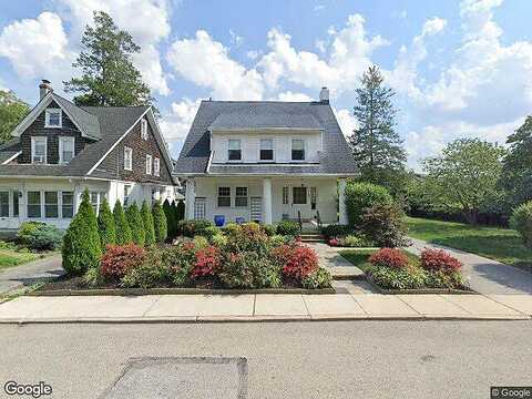 Sabine, NARBERTH, PA 19072