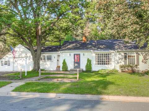 Eustis, SAINT PAUL, MN 55113