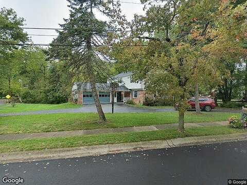 Arbordale, WAYNE, PA 19087