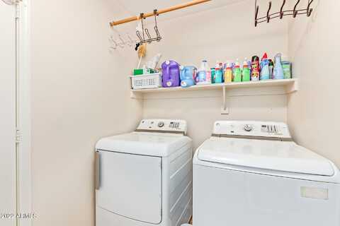 Los Gatos, GLENDALE, AZ 85310