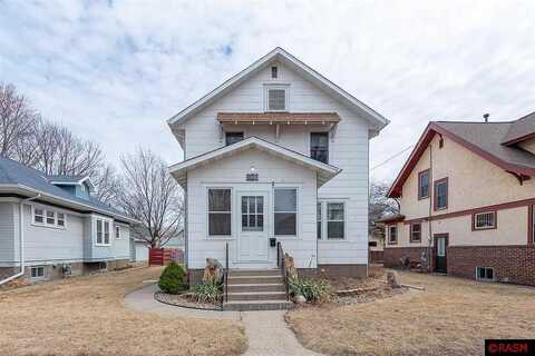 Wall, NORTH MANKATO, MN 56003