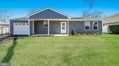 Tall Pine, LEVITTOWN, PA 19054