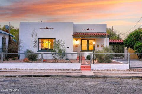 17Th, TUCSON, AZ 85701