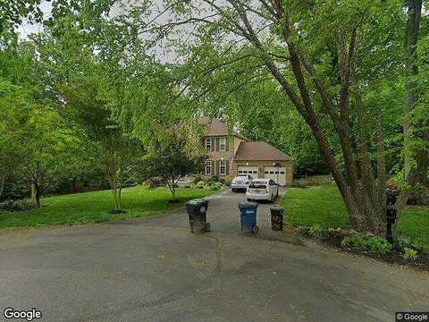 Hannora, FAIRFAX STATION, VA 22039
