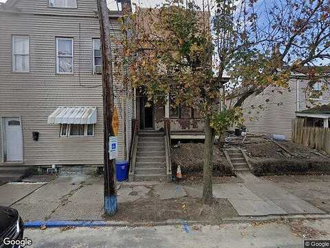 Dearborn, PITTSBURGH, PA 15224