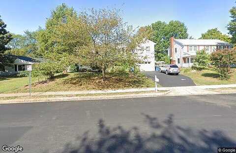 Plaza, FAIRFAX, VA 22033