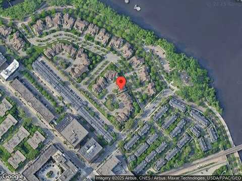 River, MINNEAPOLIS, MN 55401