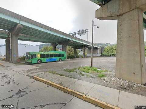 Deer Creek Valley, TARENTUM, PA 15084