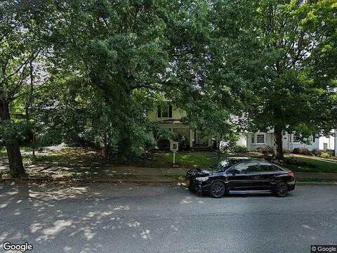 Avenham, ROANOKE, VA 24014
