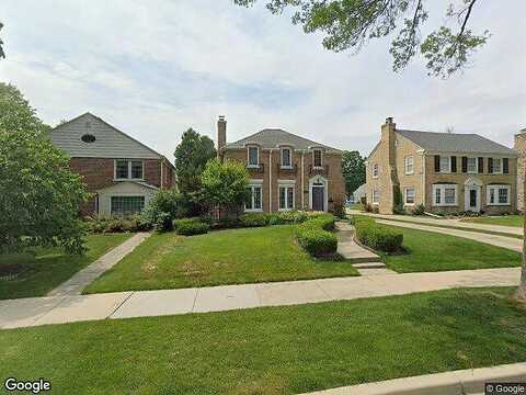 96Th, MILWAUKEE, WI 53226