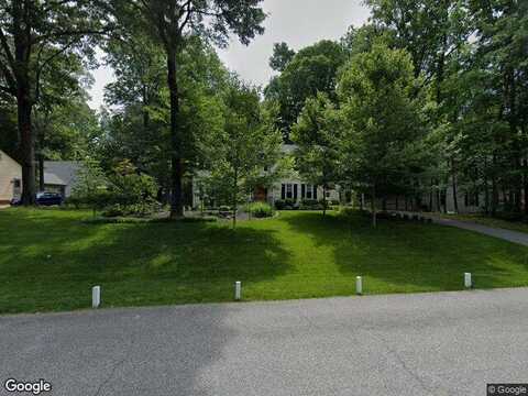 Stuts, NORTH CHESTERFIELD, VA 23236
