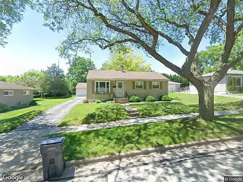 Bel Ayr, WAUKESHA, WI 53188