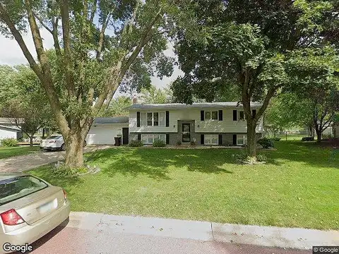 Stade, FAIRMONT, MN 56031