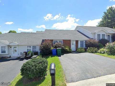Jennifer, CHRISTIANSBURG, VA 24073