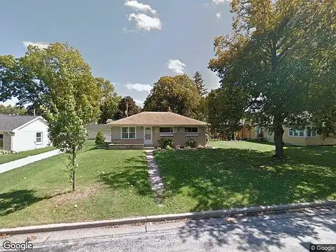 Garfield, MILWAUKEE, WI 53226