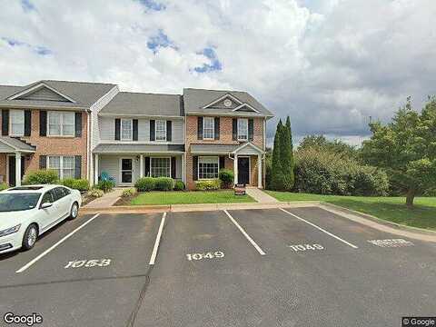 Haymore, MONETA, VA 24121
