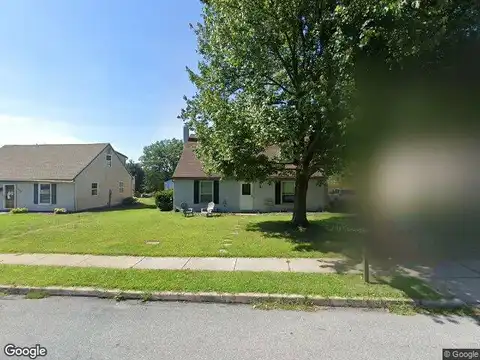 Tamarack, READING, PA 19607