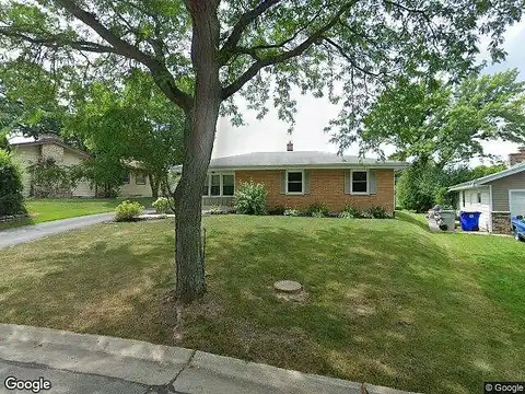 122Nd, MILWAUKEE, WI 53225