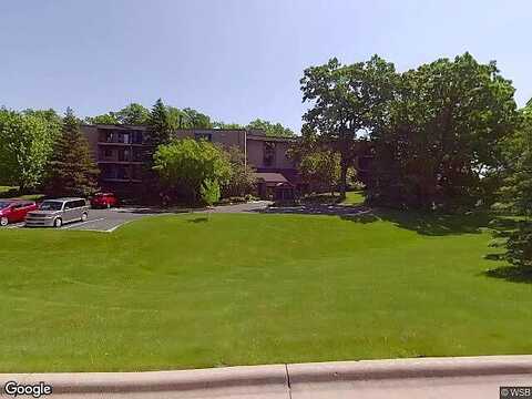 Green Circle, HOPKINS, MN 55343