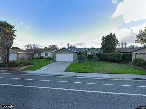 North, SACRAMENTO, CA 95823