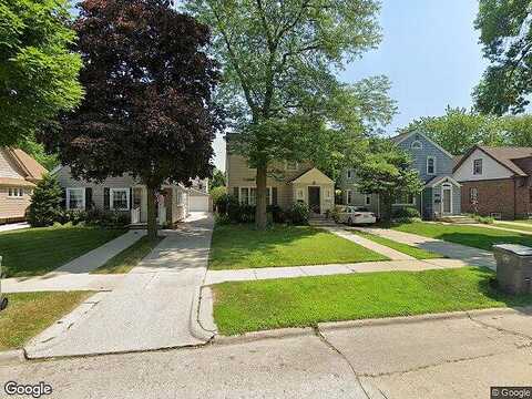 Berkeley, MILWAUKEE, WI 53217