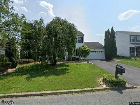 Maria, BETHLEHEM, PA 18017