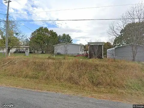 Village, VINTON, VA 24179