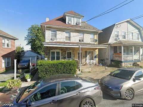 Birch, EASTON, PA 18042